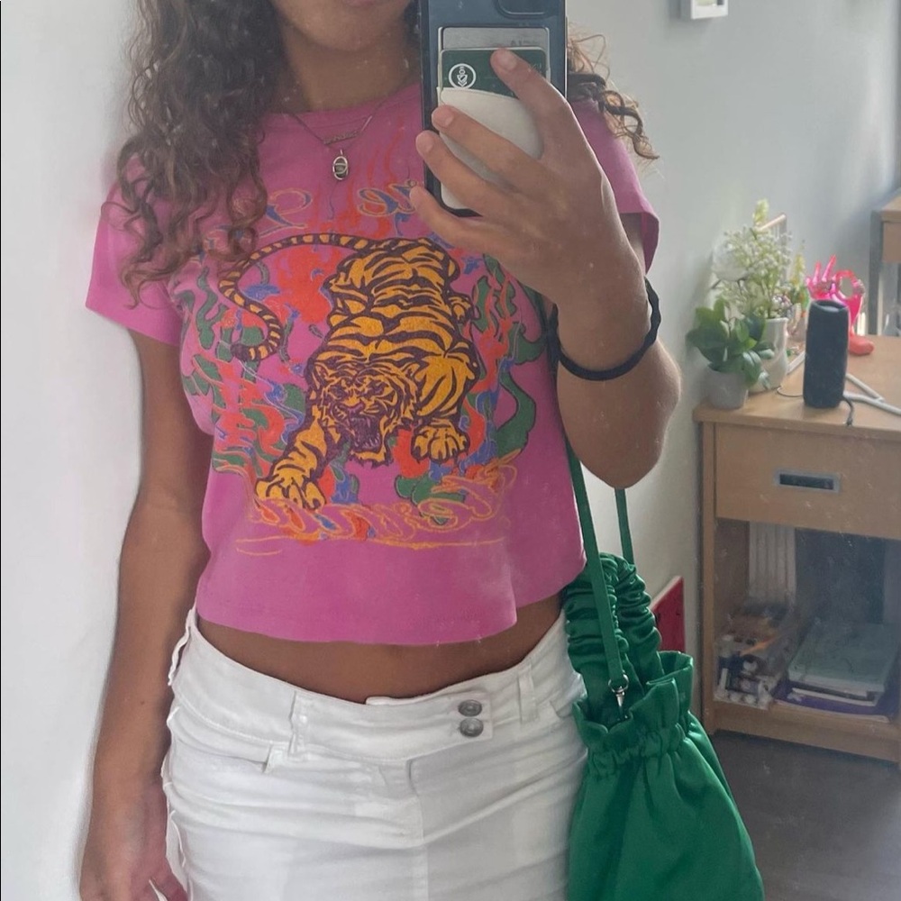 Graphic baby tee